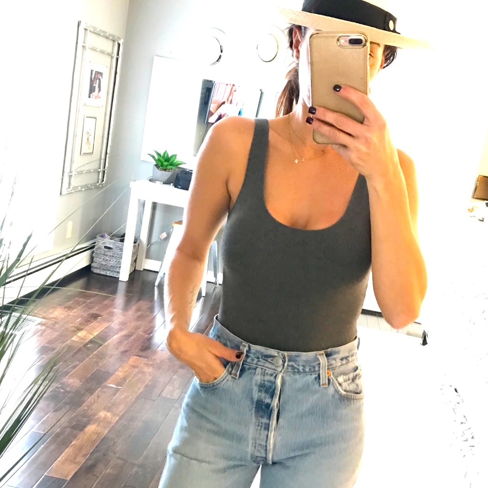 Wilfred x Aritzia gray tank bodysuit size XXS